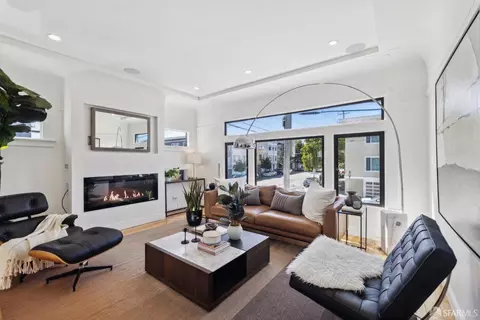 Living - 494 20th Ave, San Francisco, CA 94121 photo 1 of 4