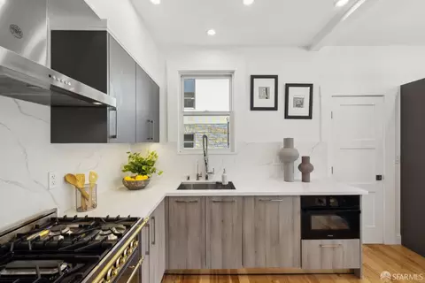 Kitchen - 494 20th Ave, San Francisco, CA 94121 photo 5 of 5