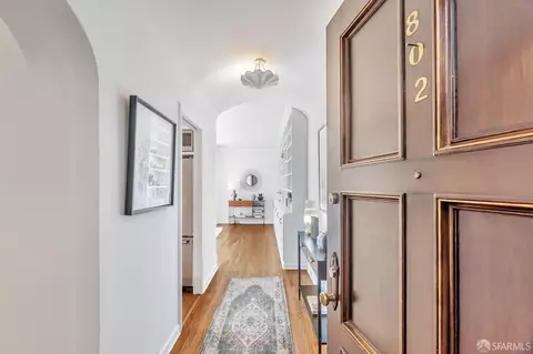 1101 Green St #802, San Francisco, CA 94109
