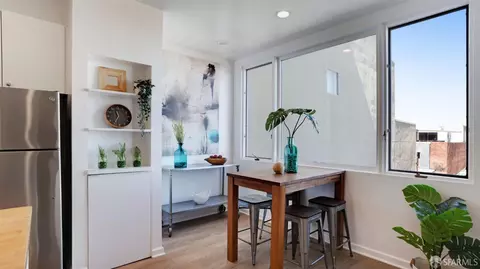 Dining - 860 N Point St, San Francisco, CA 94109 photo 2 of 2
