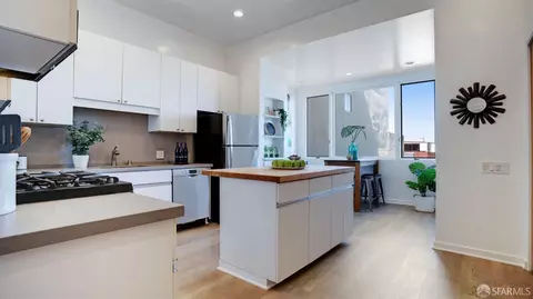 Kitchen - 860 N Point St, San Francisco, CA 94109 photo 6 of 7