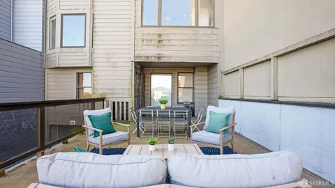 Exterior - 860 N Point St, San Francisco, CA 94109 photo 3 of 12
