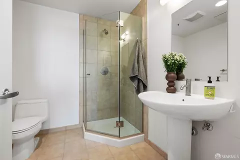 301 Main St #33C, San Francisco, CA 94105 photo 18