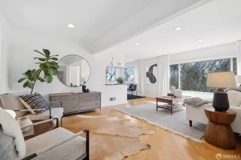 405 Holladay Ave, San Francisco, CA 94110
