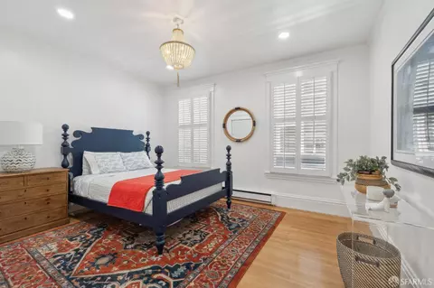 Bedroom - 1925 Pacific Ave #1, San Francisco, CA 94109 photo 3 of 3