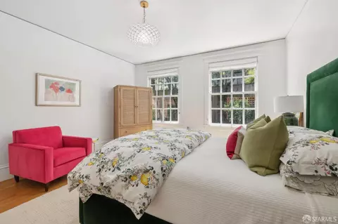 Bedroom - 1925 Pacific Ave #1, San Francisco, CA 94109 photo 2 of 3