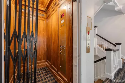 Entry Way - 1925 Pacific Ave #1, San Francisco, CA 94109 photo 1 of 2