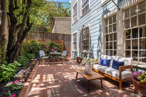 1925 Pacific Ave #1, San Francisco, CA 94109