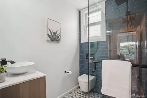 Bath - 3525 Cabrillo St, San Francisco, CA 94121 photo 2 of 6