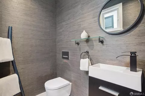 Bath - 3525 Cabrillo St, San Francisco, CA 94121 photo 4 of 6