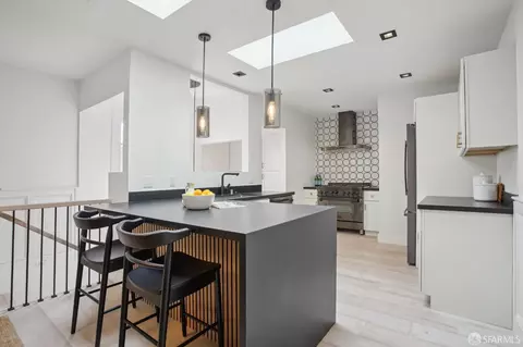 Kitchen - 3525 Cabrillo St, San Francisco, CA 94121 photo 1 of 4