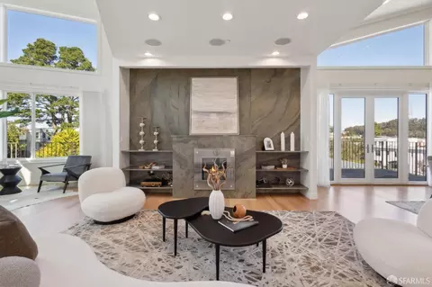2 Quintara St, San Francisco, CA 94116