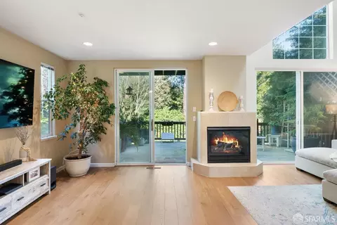 Living - 7862 Tanias Ct, Aptos, CA 95003 photo 7 of 8
