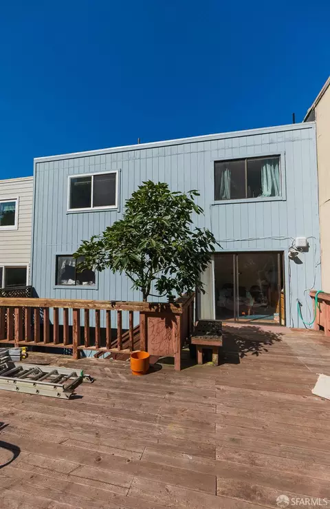 Exterior - 1660 16th Ave, San Francisco, CA 94122 photo 3 of 3