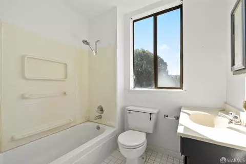 67 Blake St, San Francisco, CA 94118 photo 23