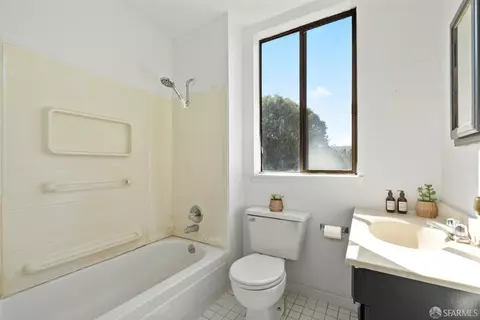67 Blake St, San Francisco, CA 94118 photo 24