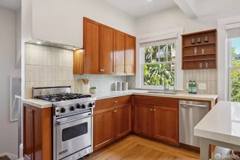 2341 Carleton St, Berkeley, CA 94704 photo 14