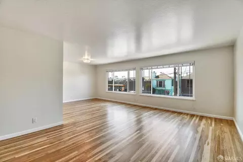 Living - 2376 46th Ave, San Francisco, CA 94116 photo 1 of 6