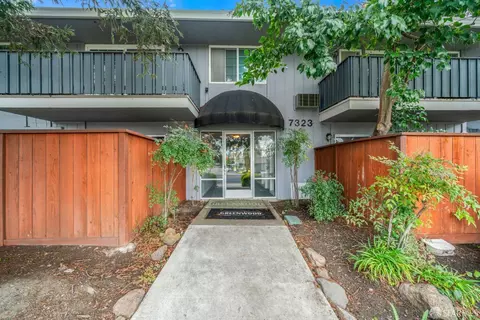 7323 Starward Dr #8, Dublin, CA 94568