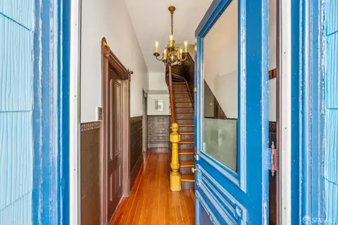 Entry Way - 908 Capp St, San Francisco, CA 94110 photo 1 of 5