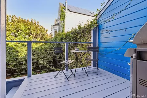 Exterior - 706 Broderick St, San Francisco, CA 94117 photo 5 of 10