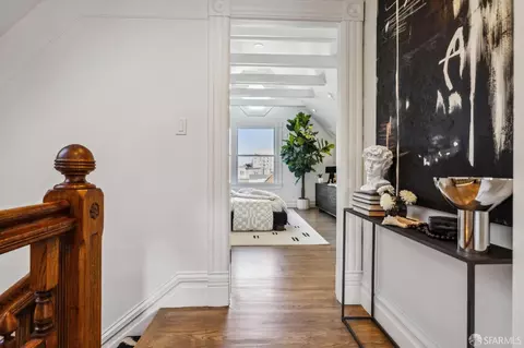 Entry Way - 706 Broderick St, San Francisco, CA 94117 photo 9 of 11