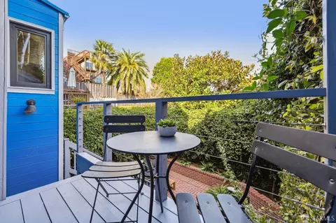 Exterior - 706 Broderick St, San Francisco, CA 94117 photo 4 of 10
