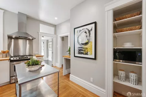 Kitchen - 254 12th Ave, San Francisco, CA 94118 photo 4 of 4