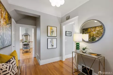 Entry Way - 254 12th Ave, San Francisco, CA 94118 photo 1 of 5
