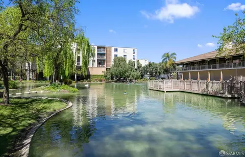 420 N Civic Dr #406, Walnut Creek, CA 94596