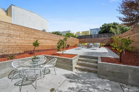 Exterior - 2422 34th Ave, San Francisco, CA 94116 photo 9 of 18