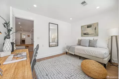 Bedroom - 2422 34th Ave, San Francisco, CA 94116 photo 10 of 10