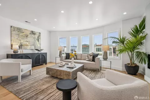 Living - 2422 34th Ave, San Francisco, CA 94116 photo 10 of 10