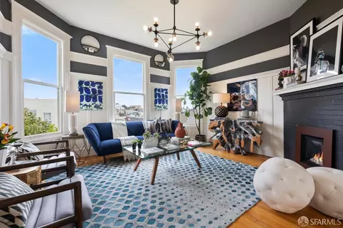 Living - 30 Lloyd St, San Francisco, CA 94117 photo 1 of 5