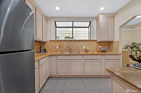 122 Ney St, San Francisco, CA 94112 photo 15