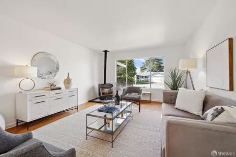 210 Filbert St, Half Moon Bay, CA 94019 photo 6