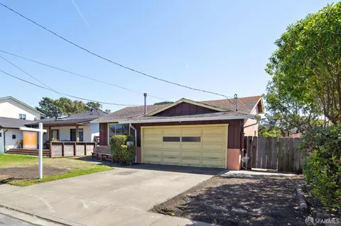 210 Filbert St, Half Moon Bay, CA 94019 photo 2