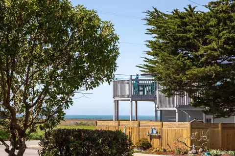 210 Filbert St, Half Moon Bay, CA 94019 photo 5
