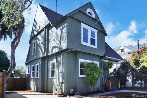 Exterior - 2914 Newbury St, Berkeley, CA 94703 photo 3 of 10