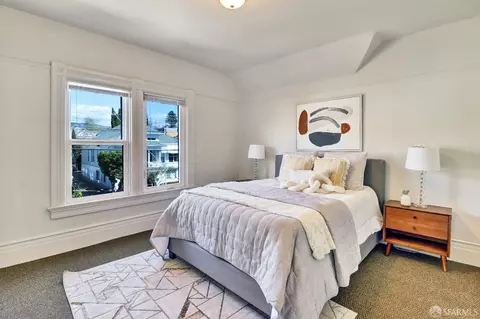 Bedroom - 2914 Newbury St, Berkeley, CA 94703 photo 2 of 6