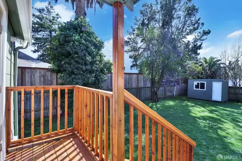 Exterior - 2914 Newbury St, Berkeley, CA 94703 photo 9 of 10