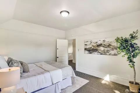 Bedroom - 2914 Newbury St, Berkeley, CA 94703 photo 4 of 6