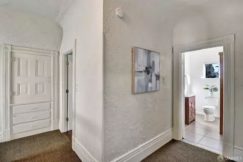 Entry Way - 2914 Newbury St, Berkeley, CA 94703 photo 3 of 3