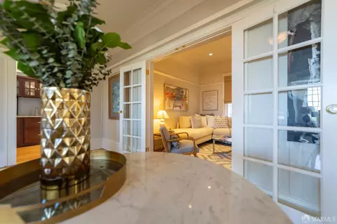 Entry Way - 1929 Jackson St, San Francisco, CA 94109 photo 8 of 10