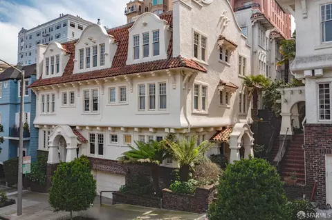 Exterior - 1929 Jackson St, San Francisco, CA 94109 photo 3 of 4