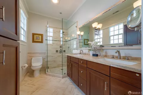 Bath - 1929 Jackson St, San Francisco, CA 94109 photo 2 of 3