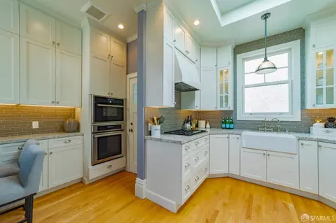 Kitchen - 1929 Jackson St, San Francisco, CA 94109 photo 3 of 5