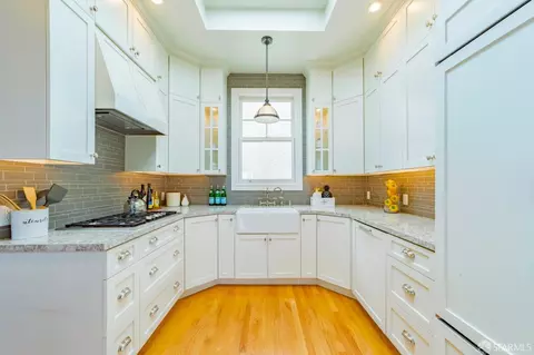 Kitchen - 1929 Jackson St, San Francisco, CA 94109 photo 4 of 5
