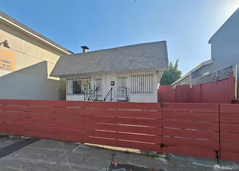 2727 San Pablo Ave, Berkeley, CA 94702