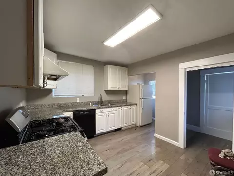 Kitchen - 2727 San Pablo Ave, Berkeley, CA 94702 photo 2 of 2